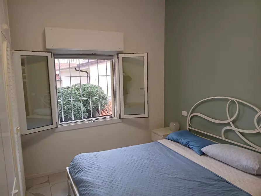 Immagine 14 di Appartamento in affitto  a Pisa