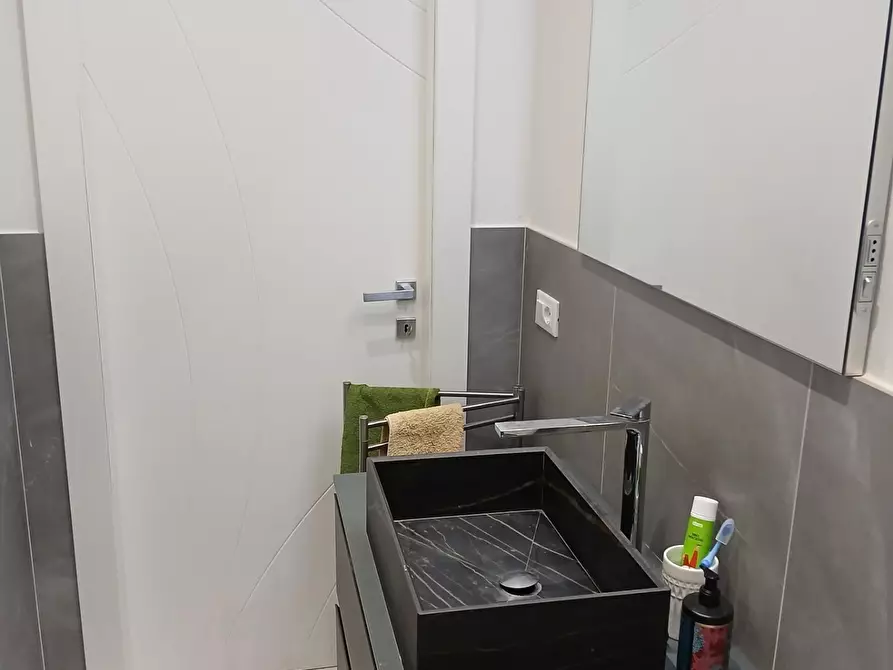 Immagine 19 di Appartamento in affitto  a Pisa