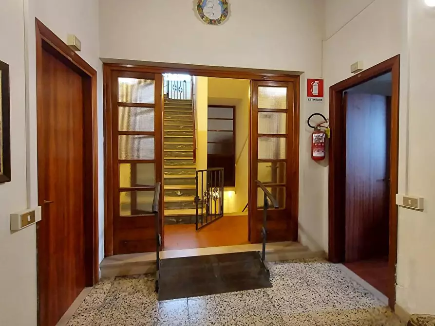 Immagine 24 di Villa in vendita  a Capannori