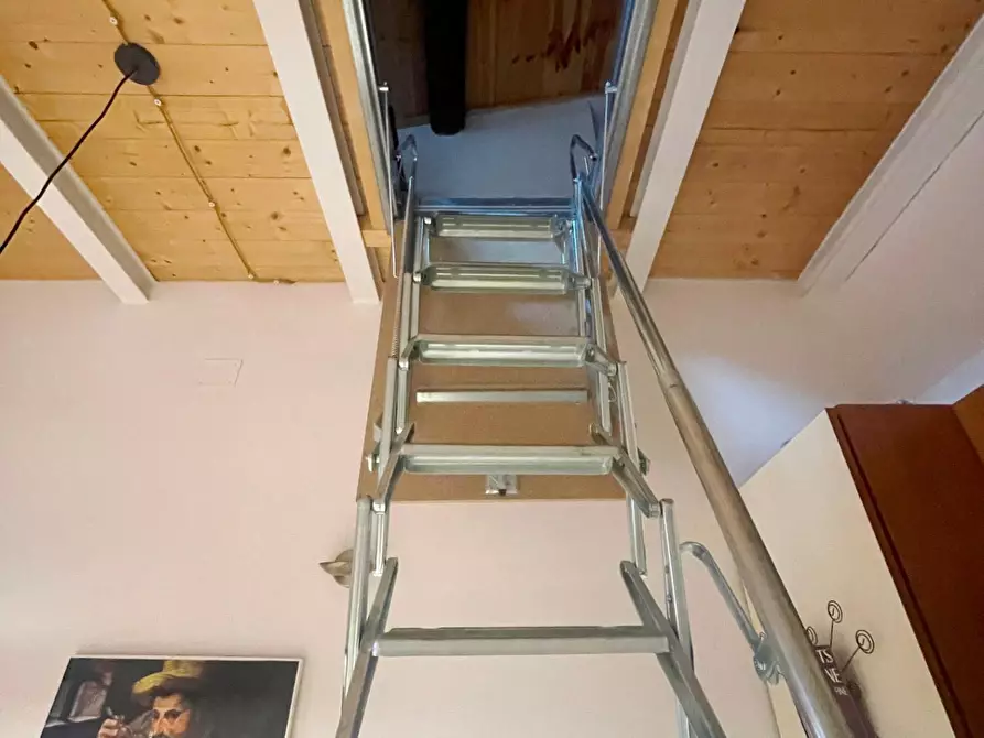 Immagine 9 di Appartamento in vendita  a Vicopisano