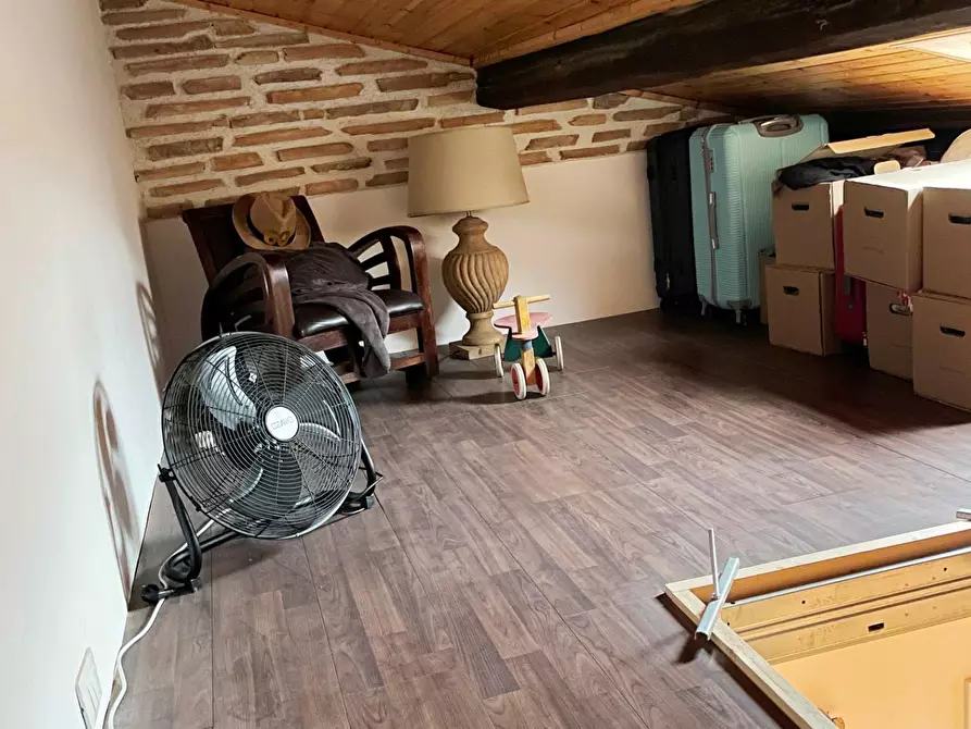 Immagine 13 di Appartamento in vendita  a Vicopisano