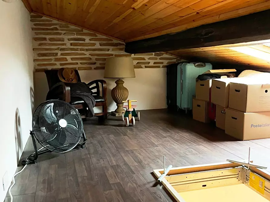 Immagine 11 di Appartamento in vendita  a Vicopisano