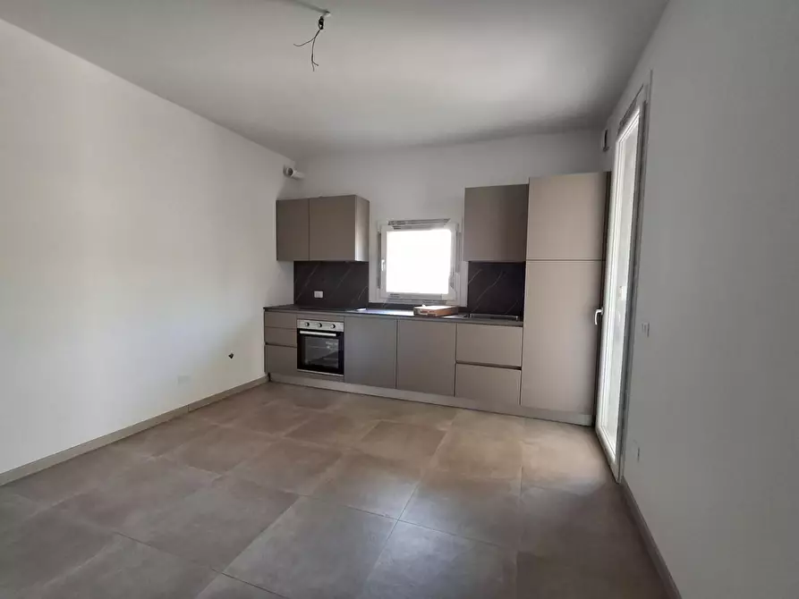 Immagine 4 di Appartamento in affitto  a Capraia E Limite