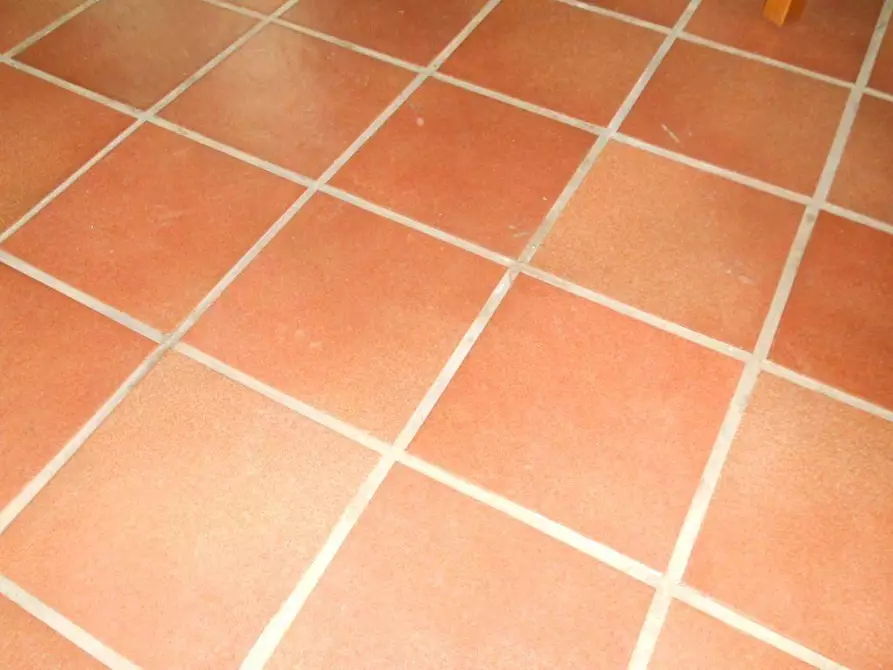 Immagine 25 di Villa in vendita  a Castelnuovo Magra