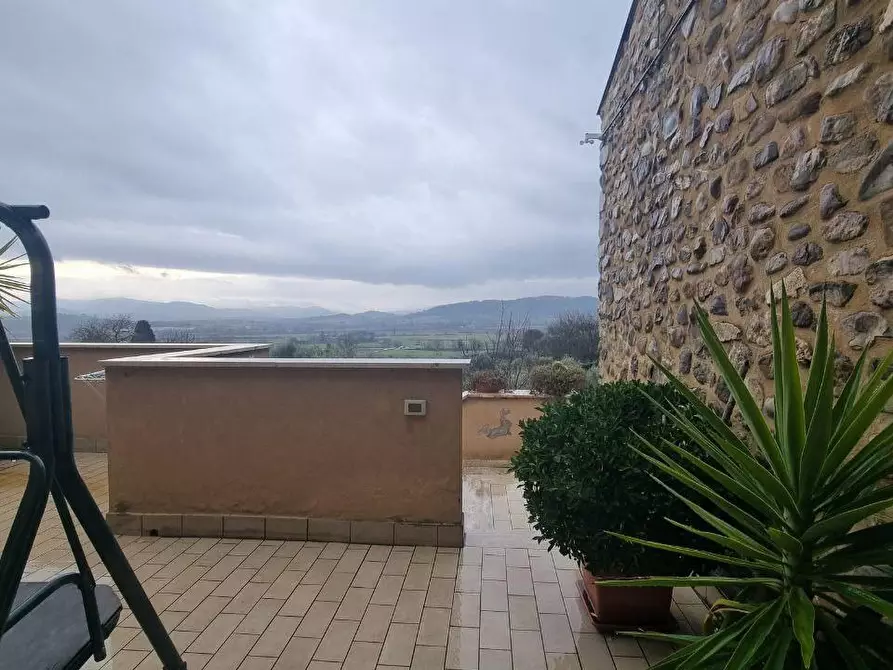 Immagine 14 di Villetta a schiera in vendita  a Casole D'elsa