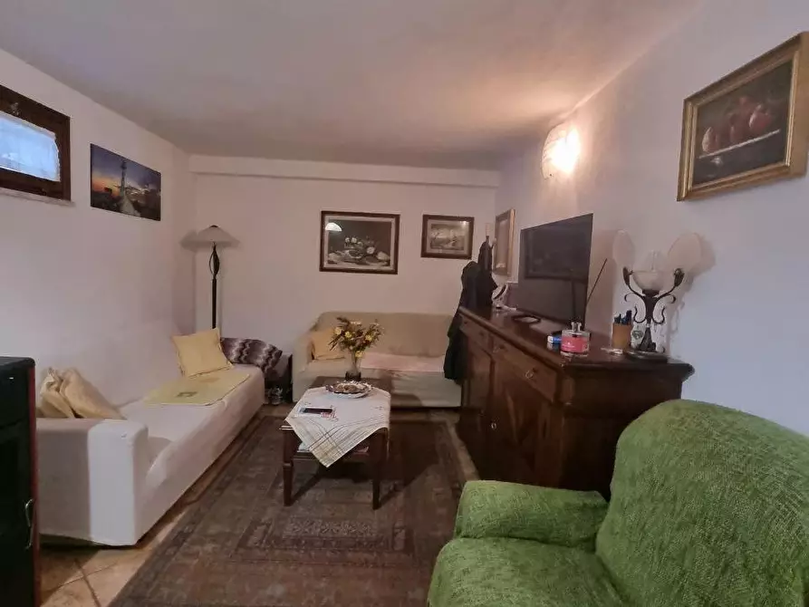 Immagine 11 di Villetta a schiera in vendita  a Casole D'elsa