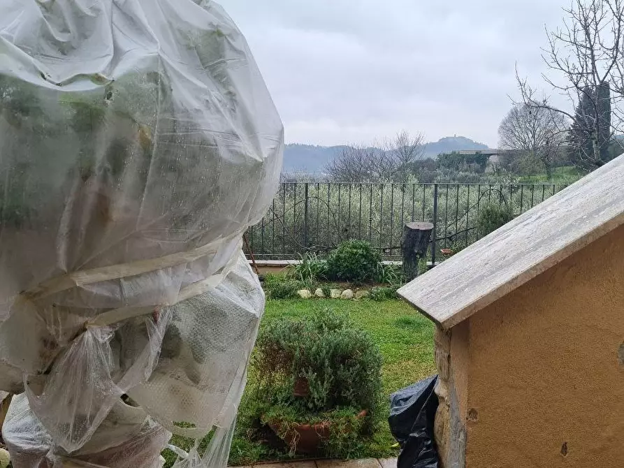 Immagine 5 di Villetta a schiera in vendita  a Casole D'elsa