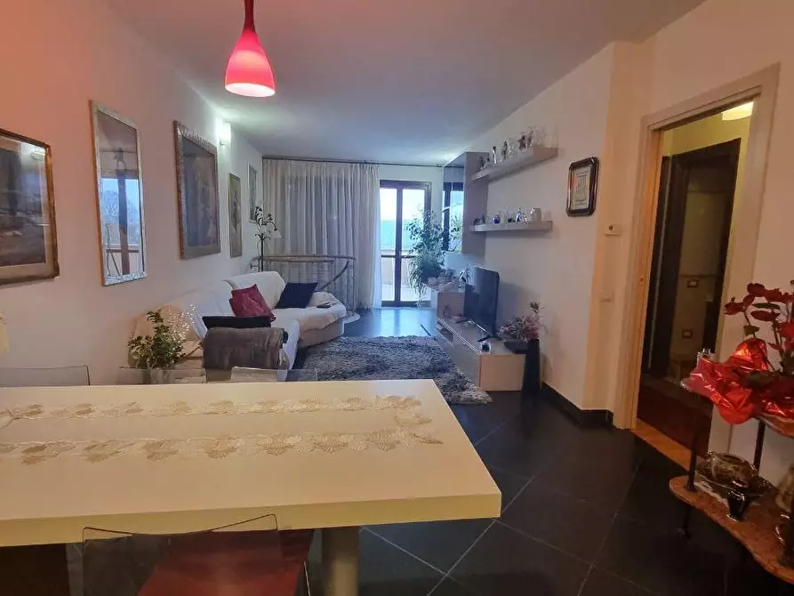 Immagine 26 di Villetta a schiera in vendita  a Casole D'elsa