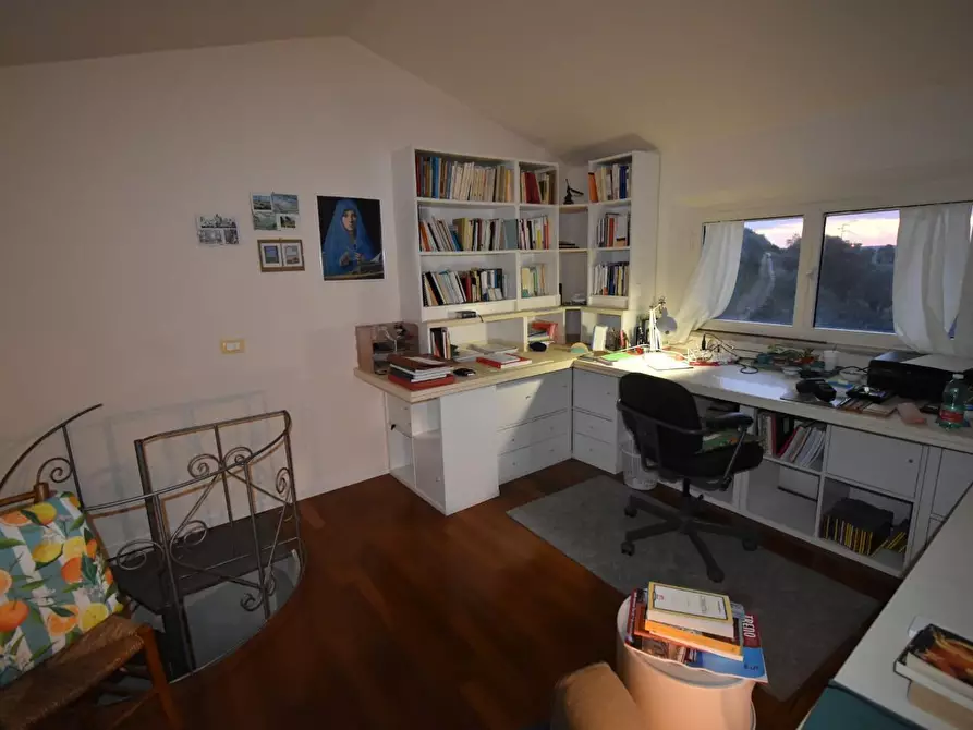 Immagine 26 di Terratetto in vendita  a Vecchiano