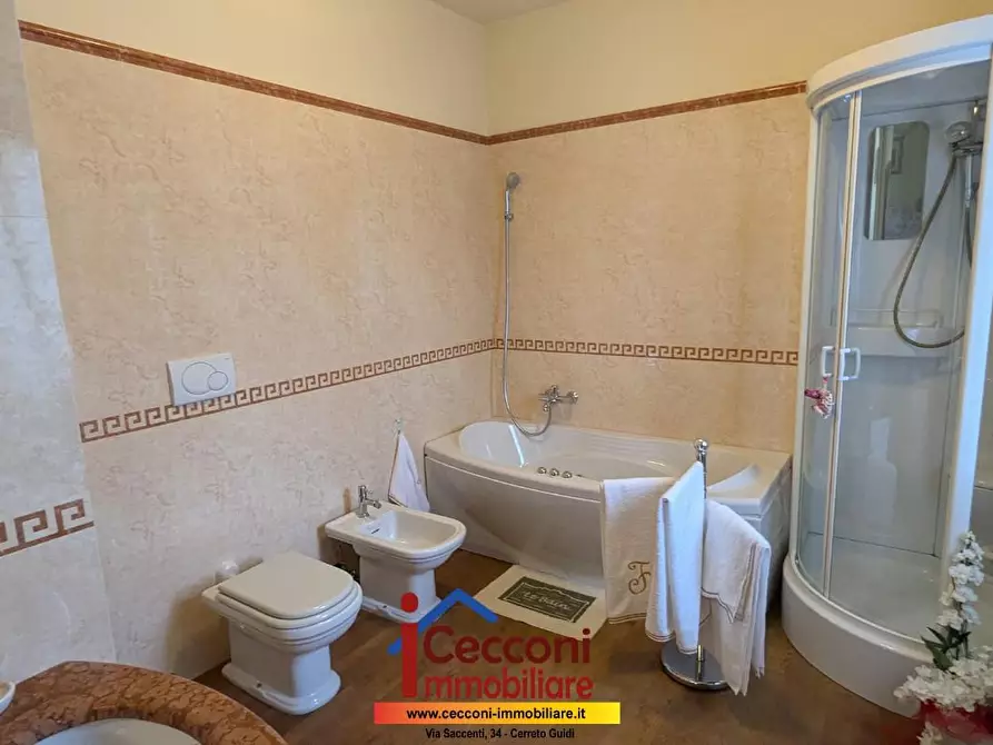 Immagine 25 di Casa indipendente in vendita  a Cerreto Guidi