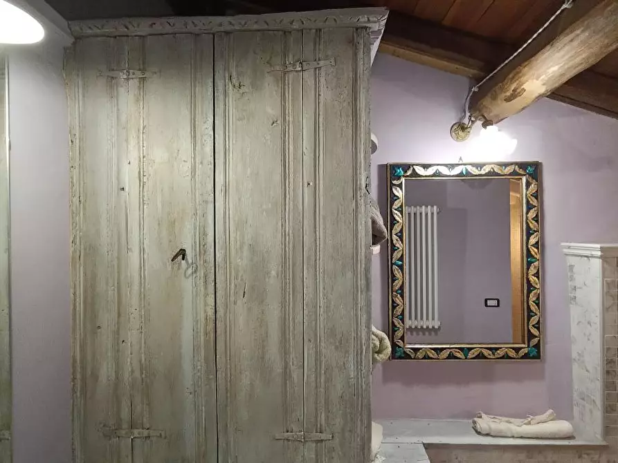 Immagine 30 di Appartamento in vendita  a Fivizzano