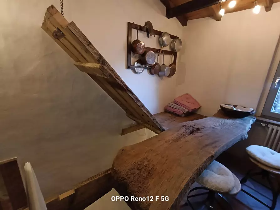 Immagine 6 di Appartamento in vendita  a Fivizzano