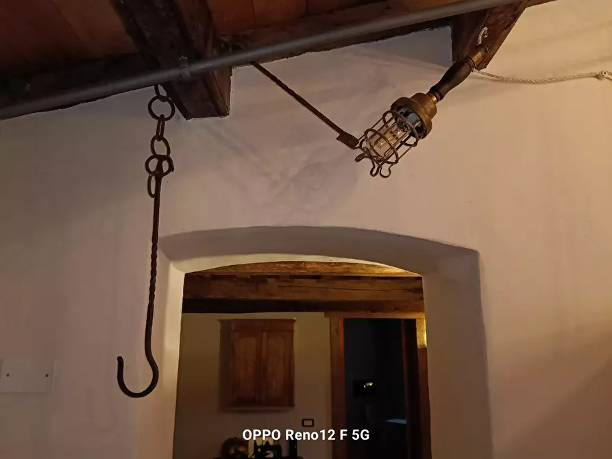 Immagine 43 di Appartamento in vendita  a Fivizzano