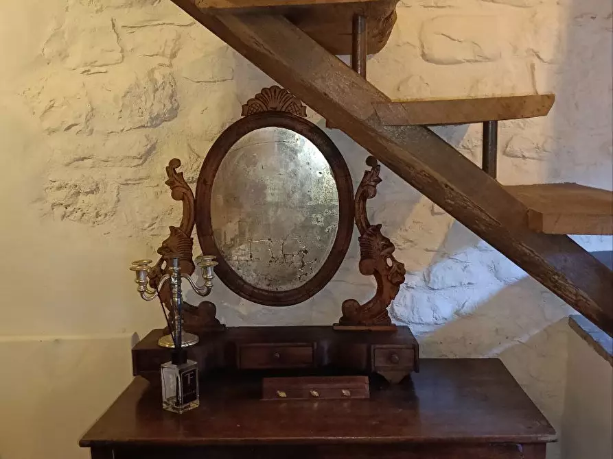 Immagine 2 di Appartamento in vendita  a Fivizzano