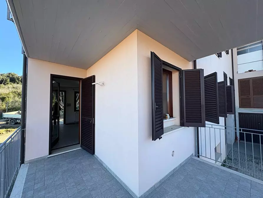 Immagine 8 di Appartamento in vendita  a Rosignano Marittimo