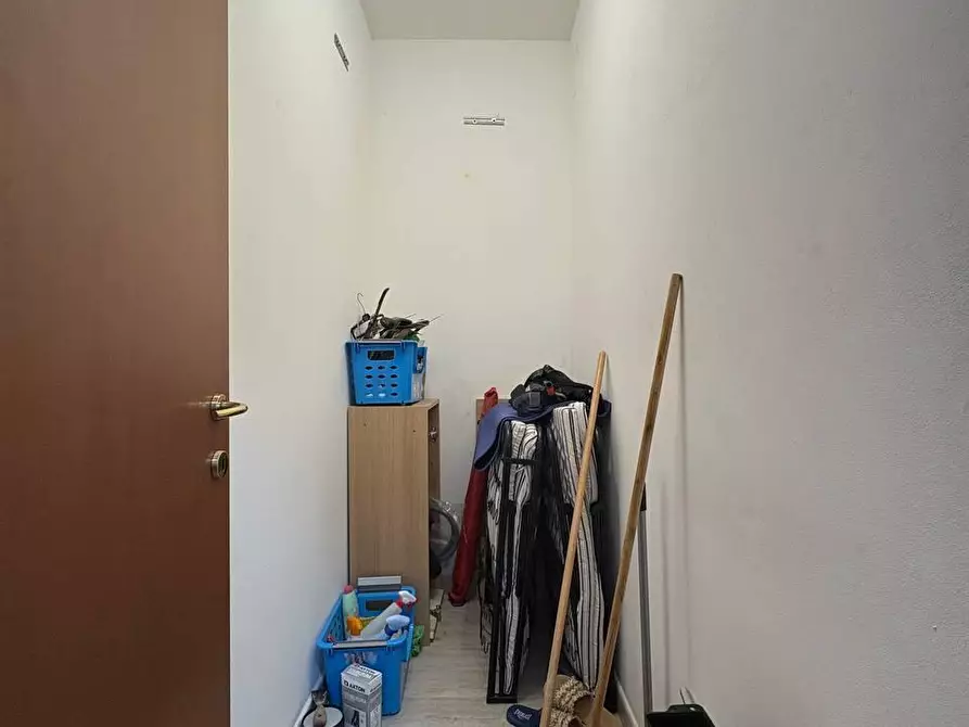 Immagine 17 di Appartamento in vendita  a Rosignano Marittimo