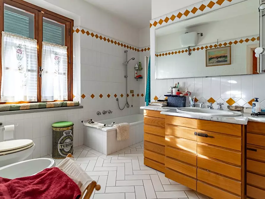 Immagine 26 di Villa in vendita  a San Miniato