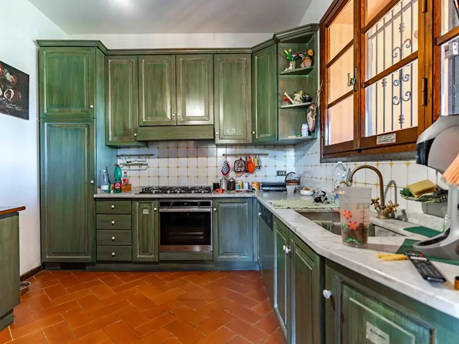 Immagine 12 di Villa in vendita  a San Miniato