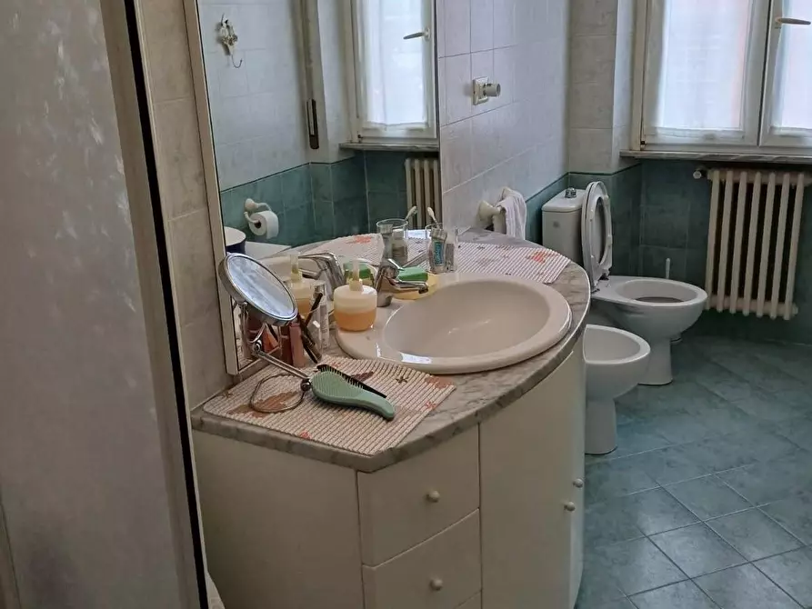 Immagine 9 di Appartamento in vendita  a Viareggio