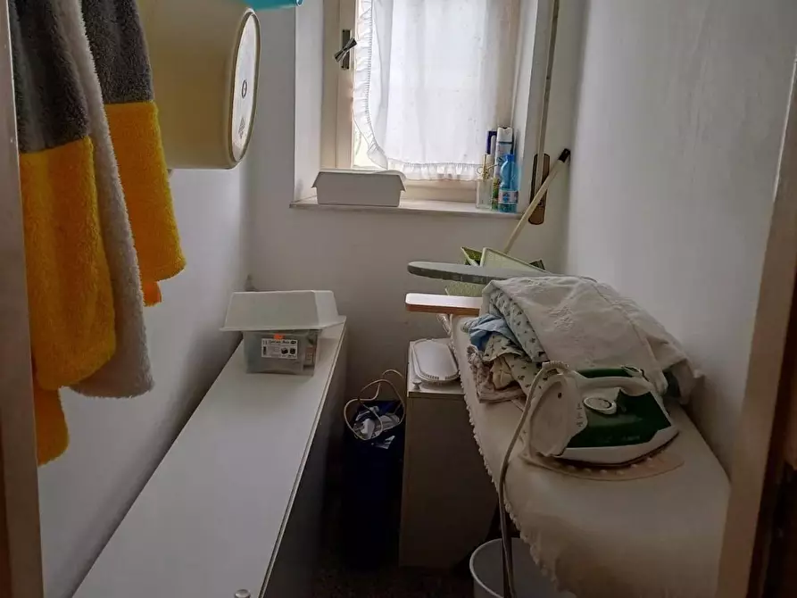 Immagine 6 di Appartamento in vendita  a Viareggio