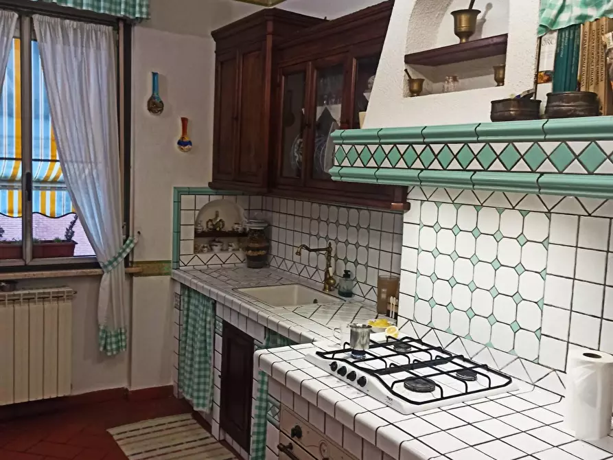 Immagine 6 di Appartamento in vendita  a Pisa