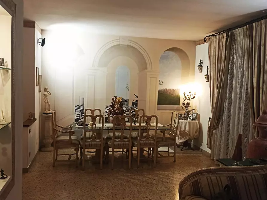 Immagine 14 di Appartamento in vendita  a Pisa