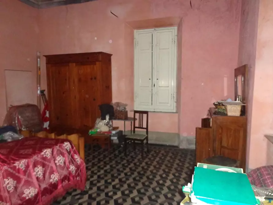 Immagine 33 di Villa in vendita  a Lucca