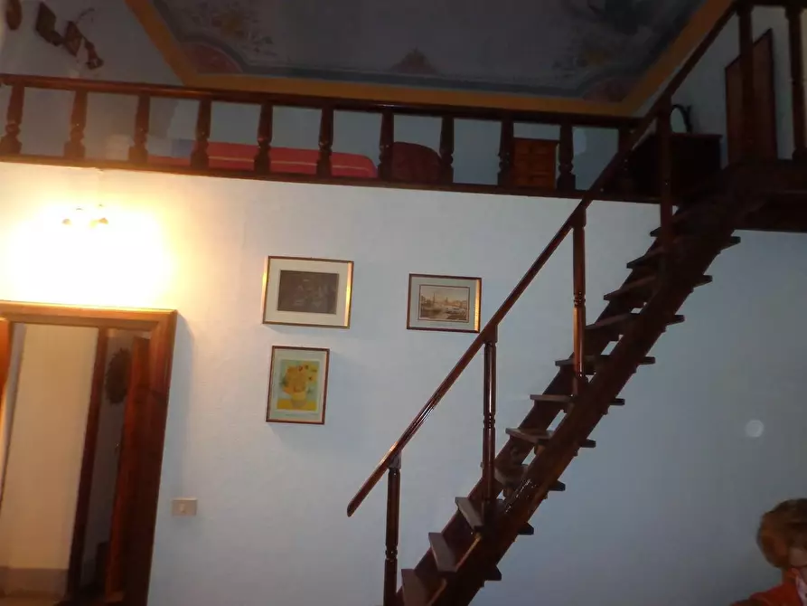 Immagine 46 di Villa in vendita  a Lucca