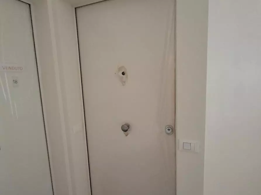 Immagine 13 di Appartamento in vendita  a Capraia E Limite