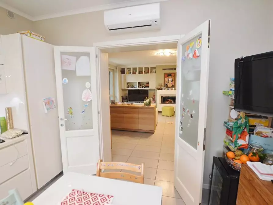 Immagine 8 di Casa bifamiliare in vendita  a Capannori