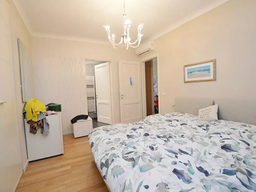 Immagine 17 di Casa bifamiliare in vendita  a Capannori