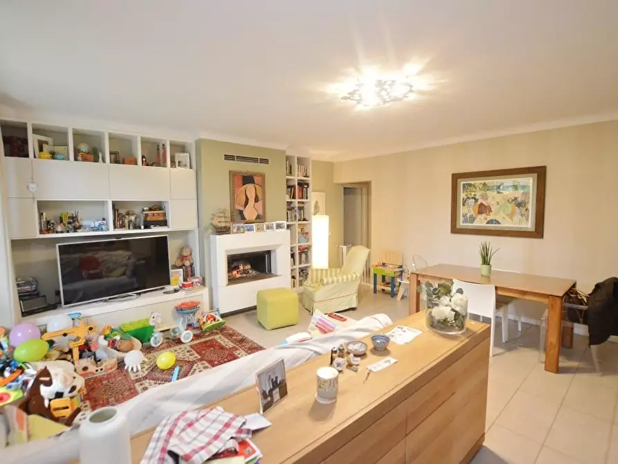 Immagine 6 di Casa bifamiliare in vendita  a Capannori