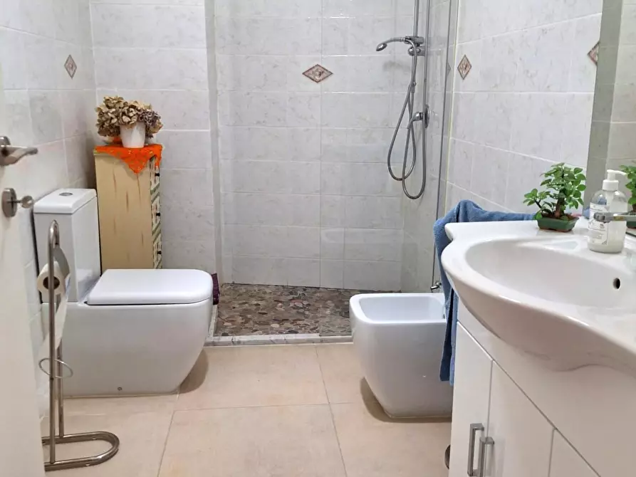 Immagine 11 di Appartamento in vendita  a Capannori