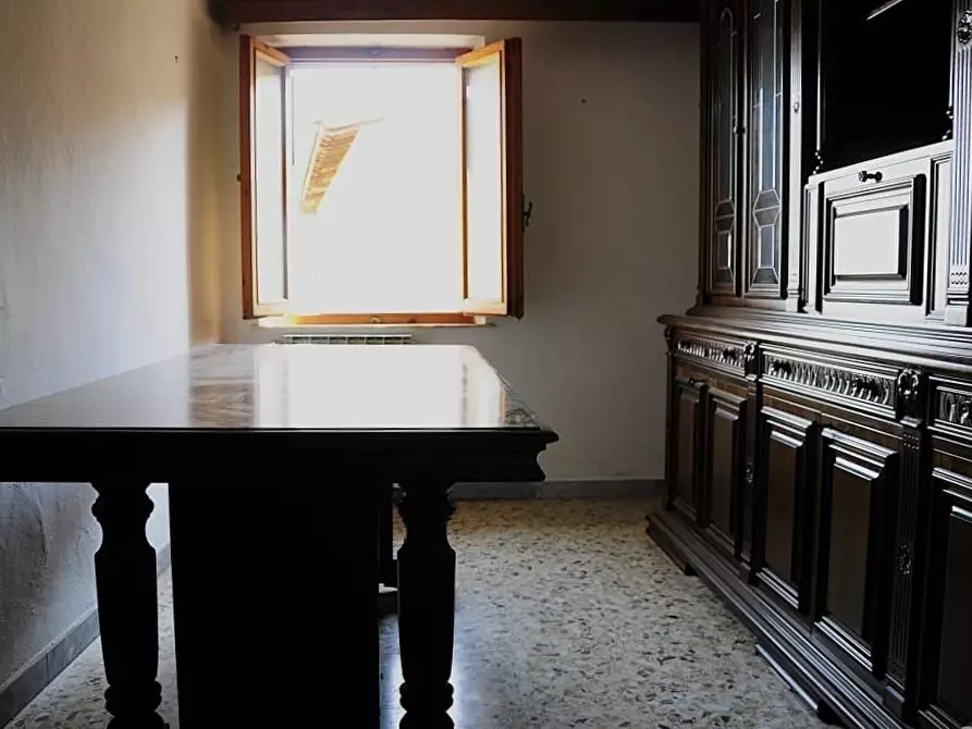 Immagine 3 di Appartamento in vendita  a Casole D'elsa