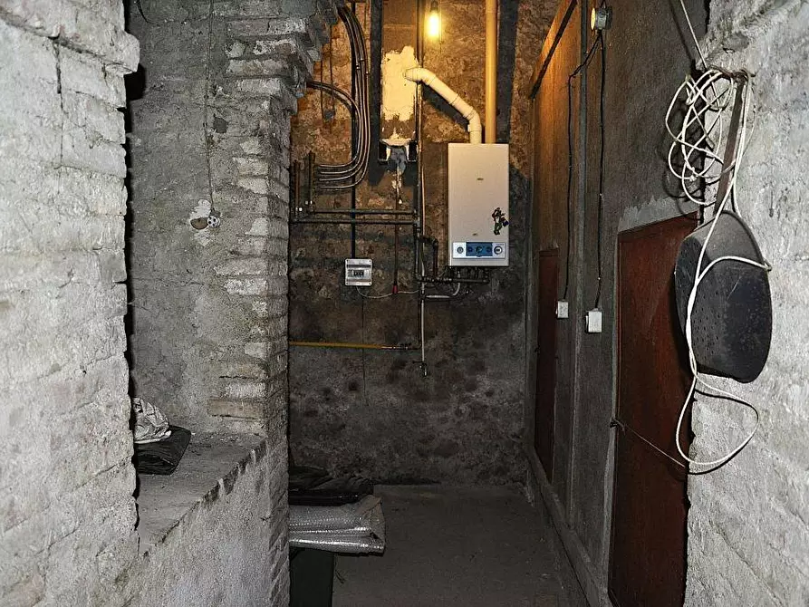 Immagine 28 di Appartamento in vendita  a Casole D'elsa