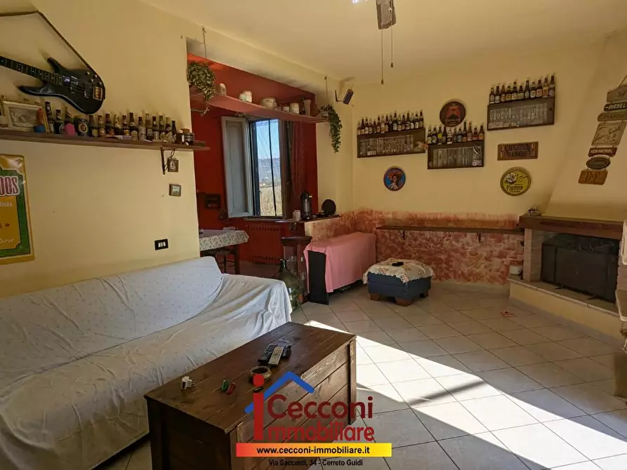 Immagine 2 di Casa indipendente in vendita  a Cerreto Guidi