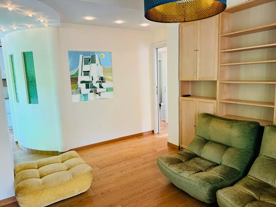 Immagine 13 di Appartamento in vendita  a Massa