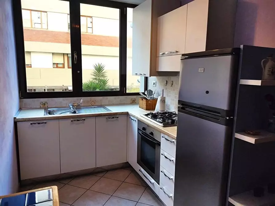 Immagine 3 di Loft/Open space in vendita  a Carrara