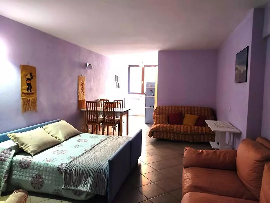 Immagine 2 di Loft/Open space in vendita  a Carrara