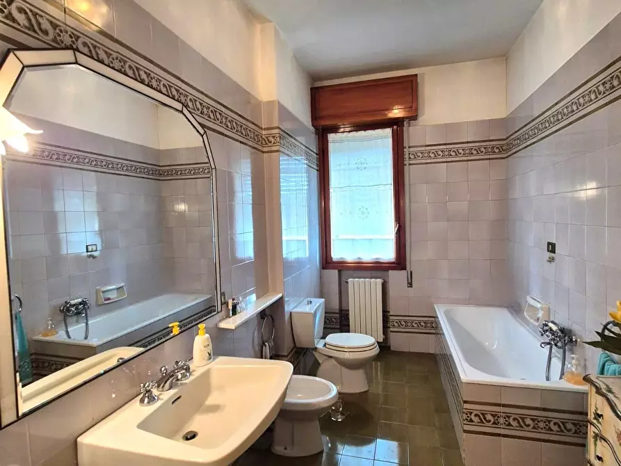 Immagine 15 di Appartamento in vendita  a Fucecchio