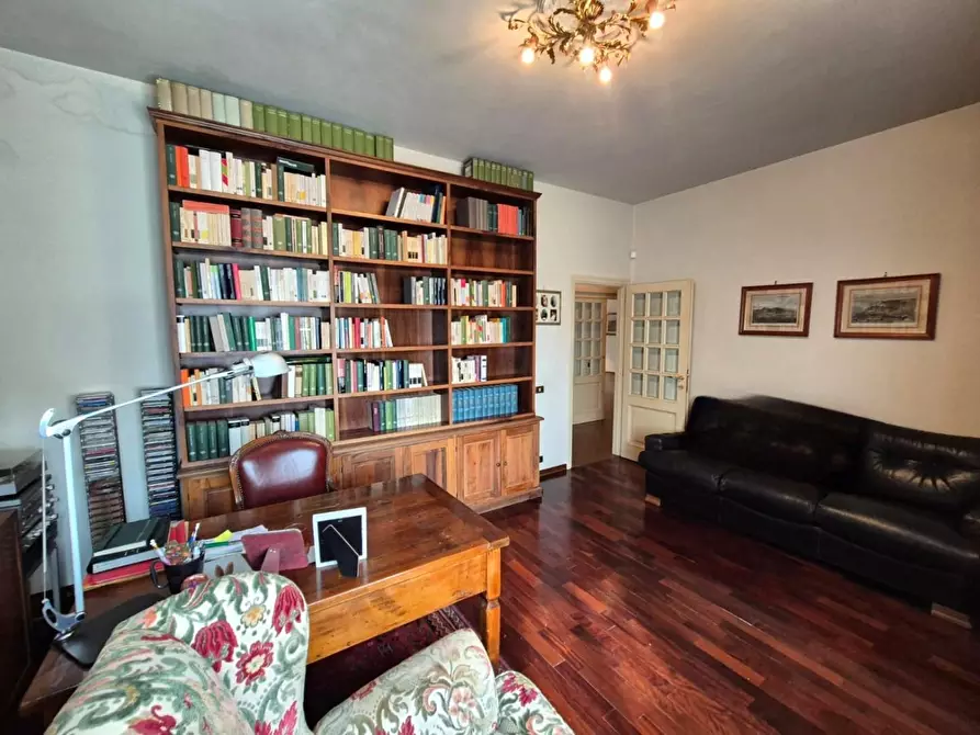 Immagine 13 di Appartamento in vendita  a Fucecchio