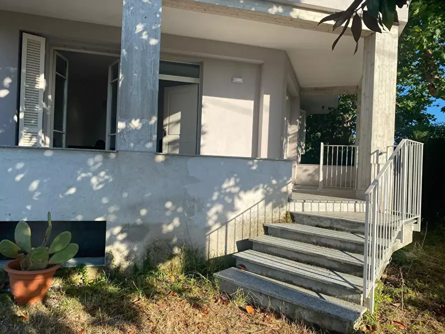 Immagine 18 di Appartamento in affitto  a Camaiore