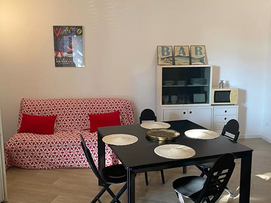 Immagine 10 di Appartamento in affitto  a Camaiore