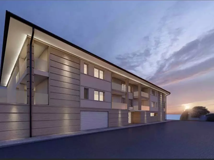 Immagine 1 di Appartamento in vendita  a Cascina