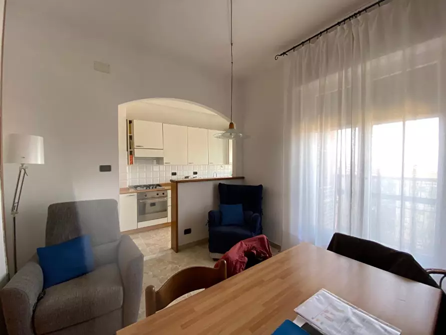 Immagine 5 di Appartamento in vendita  a Massa