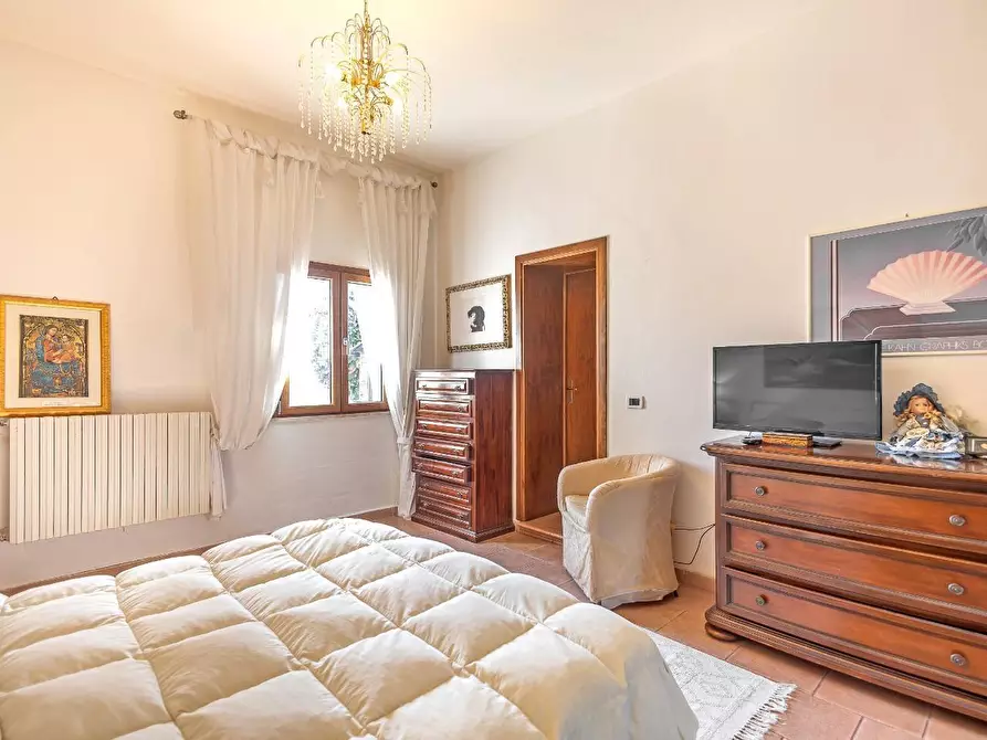 Immagine 7 di Appartamento in vendita  a Santa Maria A Monte