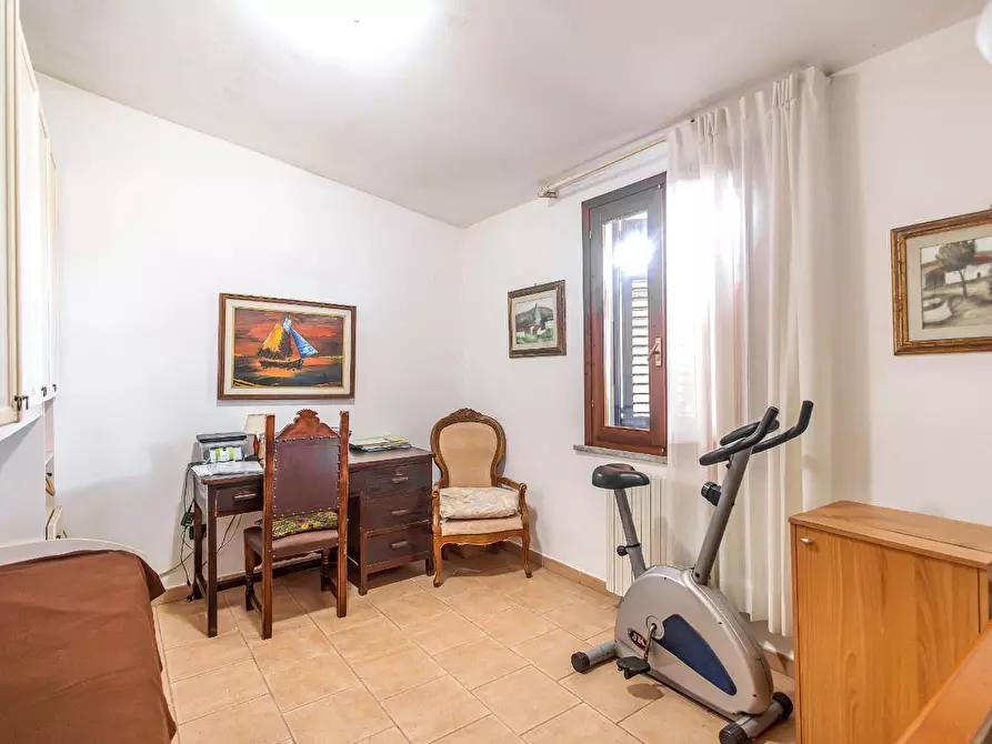 Immagine 8 di Appartamento in vendita  a Santa Maria A Monte