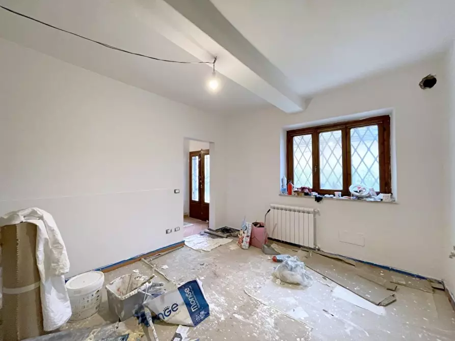 Immagine 14 di Casa indipendente in vendita  a Camaiore