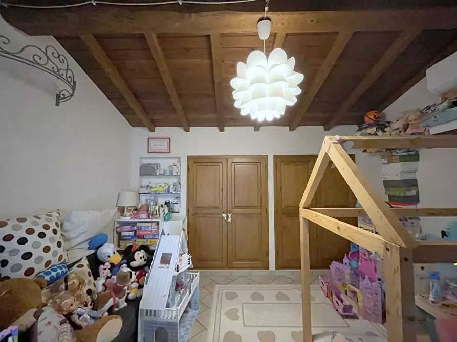 Immagine 40 di Casa indipendente in vendita  a Camaiore