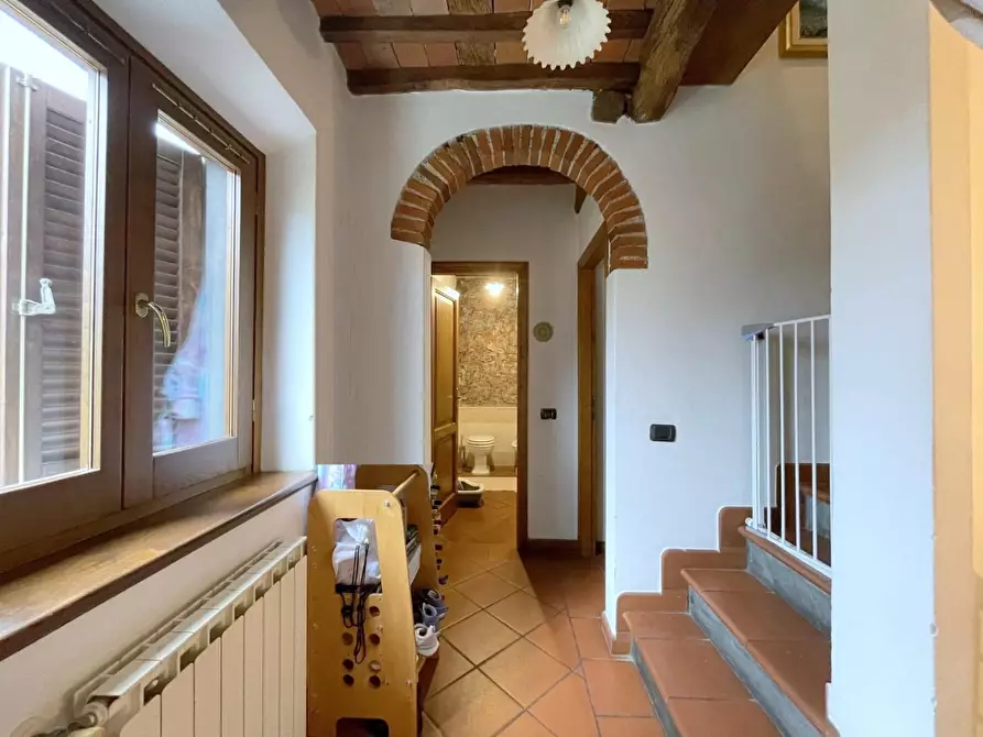 Immagine 24 di Casa indipendente in vendita  a Camaiore